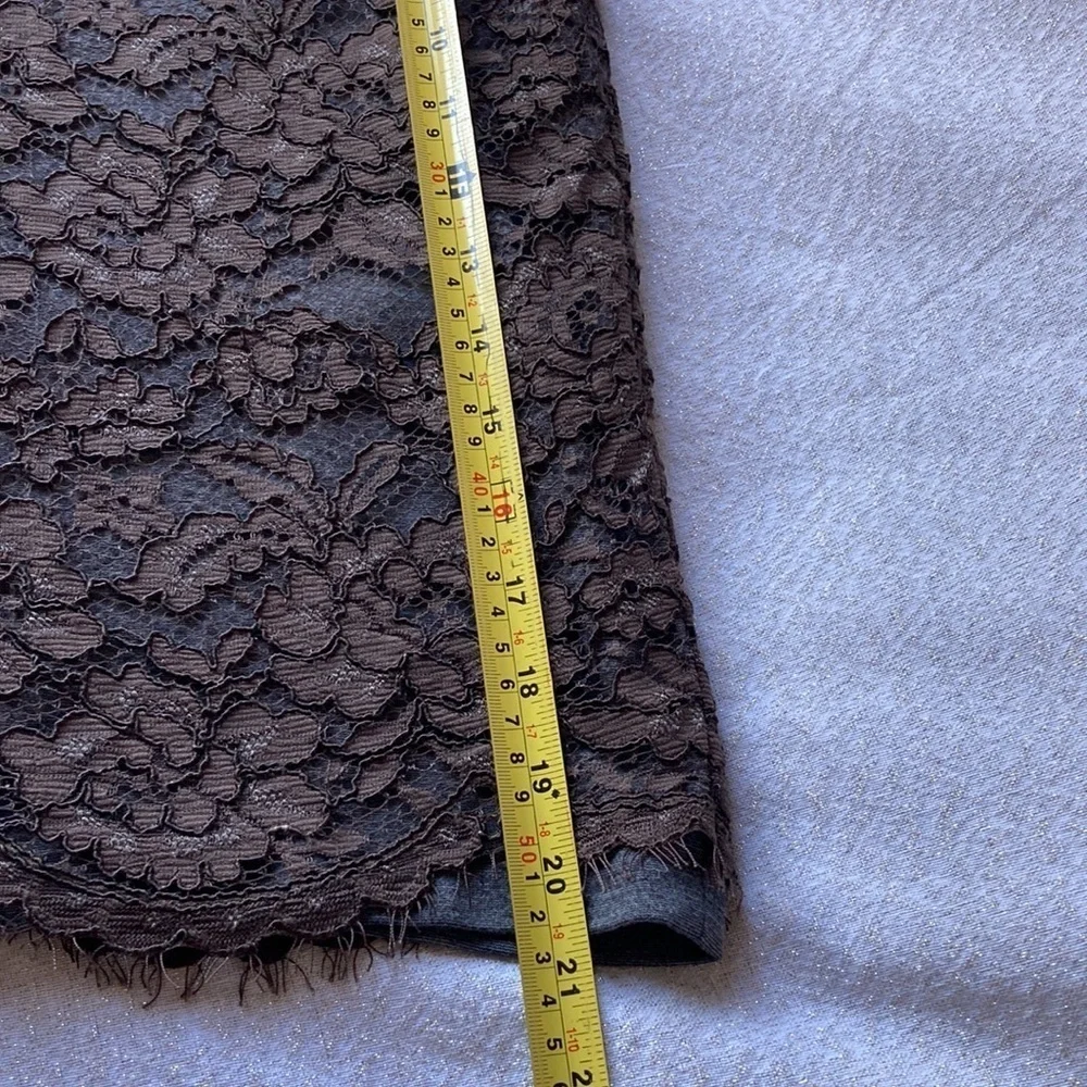 Ann Taylor loft lace skirt size 10